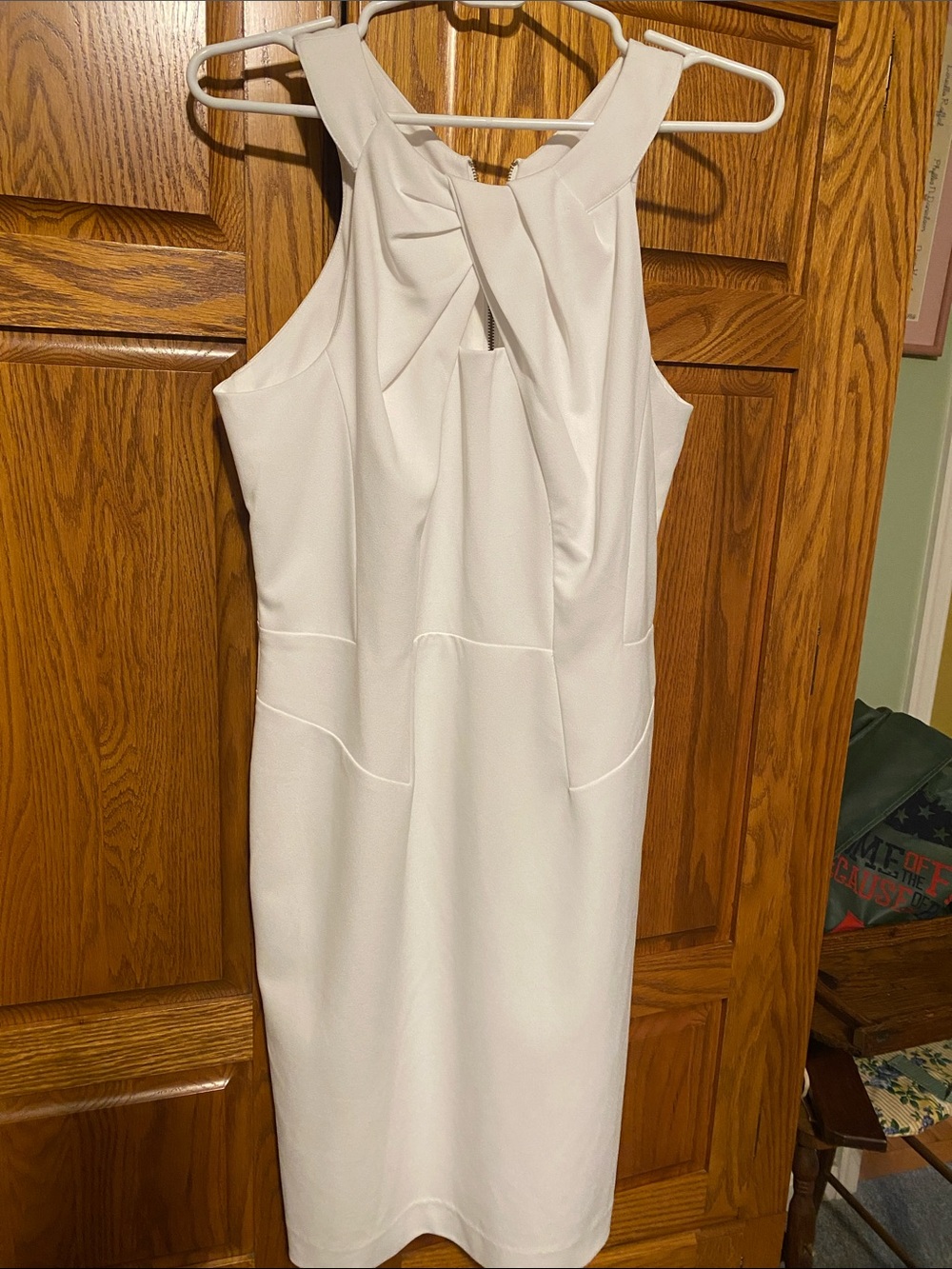 Classic White Sleeveless Sheath Dress